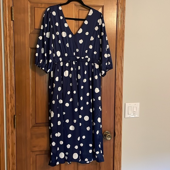 AMAZON THE DROP “Athena” navy abstract dot print dress - Picture 9 of 10